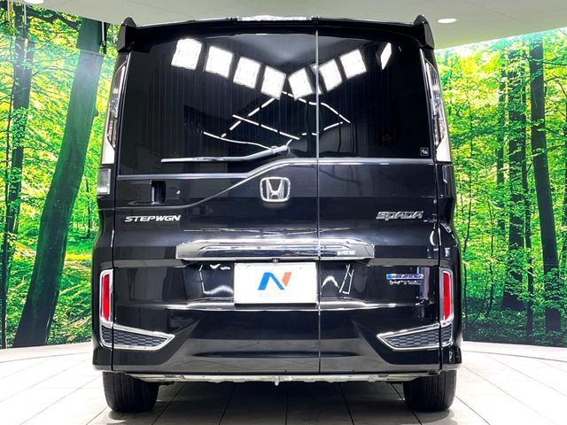 STEPWAGON e:HEV SPADA