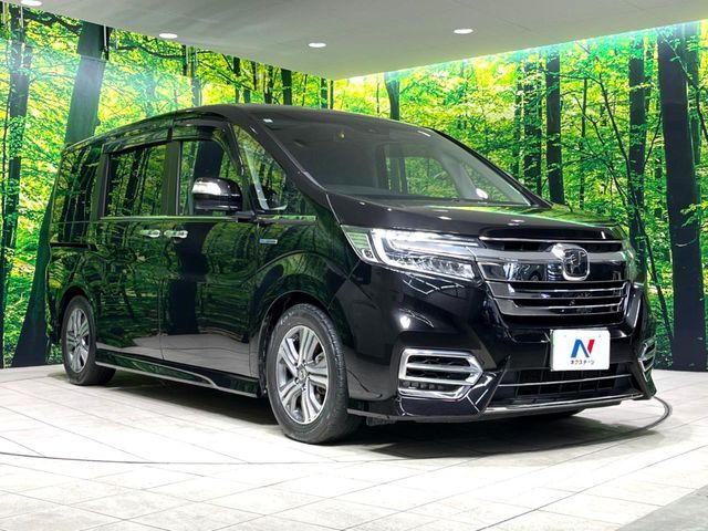 STEPWAGON e:HEV SPADA
