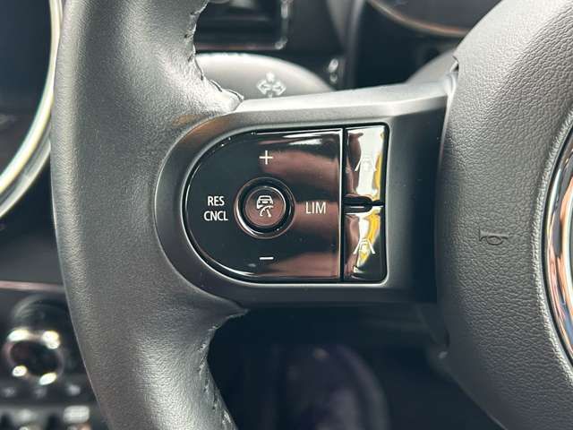 MINI COOPER D CLUBMAN