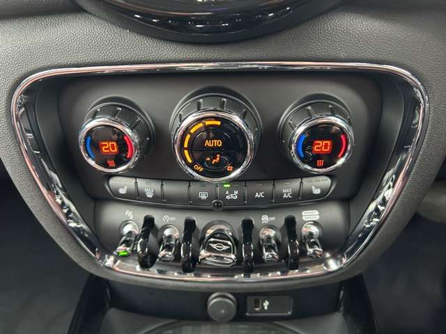 MINI COOPER D CLUBMAN