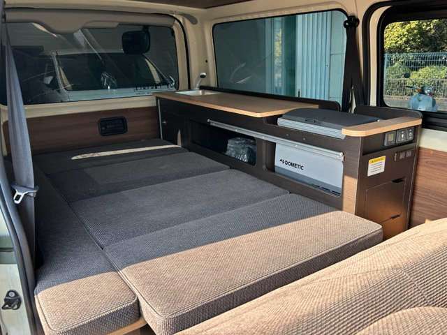 HIACE van 2WD