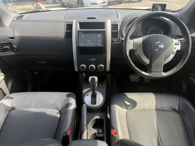 X-TRAIL 4WD