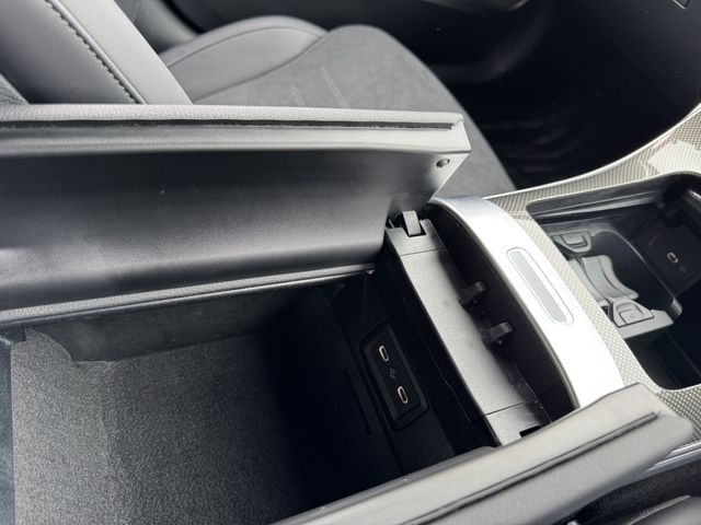 MERCEDES BENZ C-Class sedan