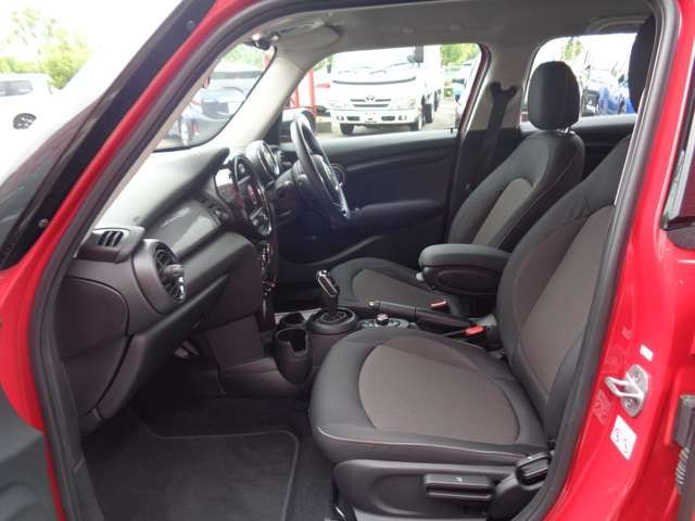 MINI COOPER 5DOOR