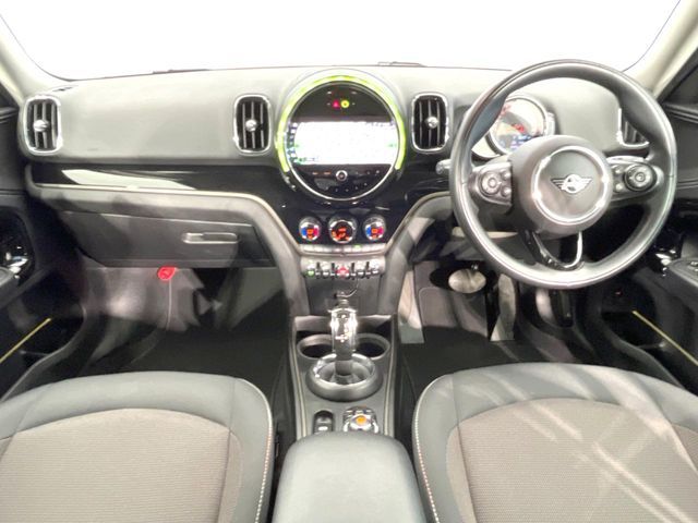 MINI COOPER D CROSSOVER