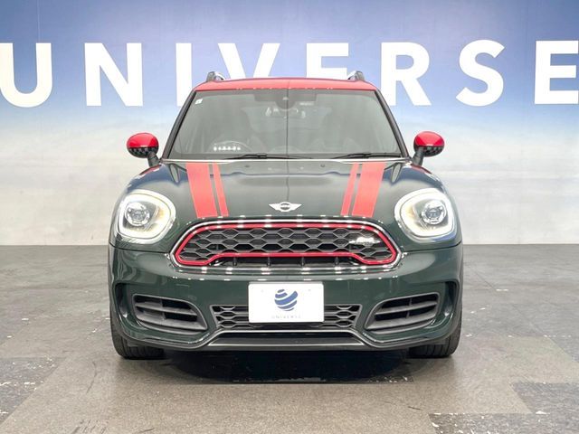 BMW MINI CROSSOVER
