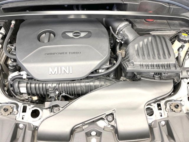 BMW MINI CROSSOVER