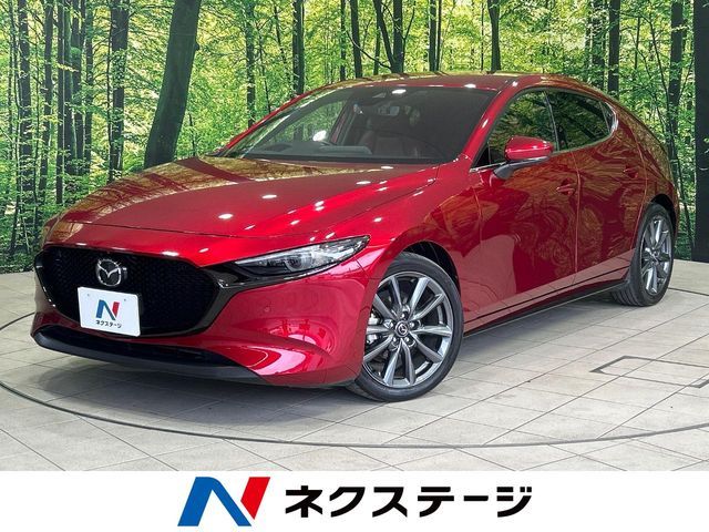 MAZDA3 FASTBACK
