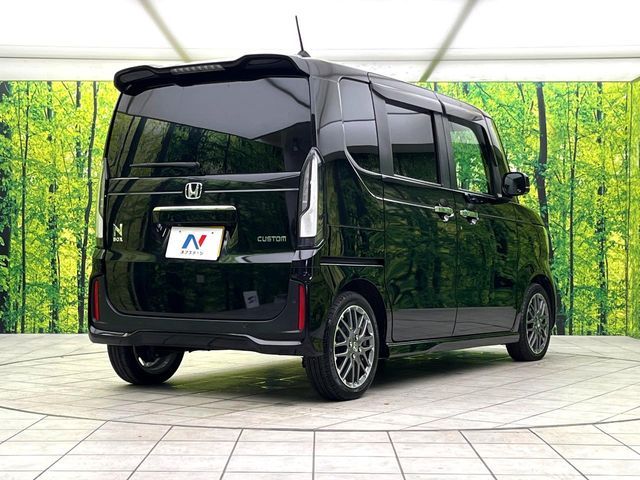 N BOX CUSTOM