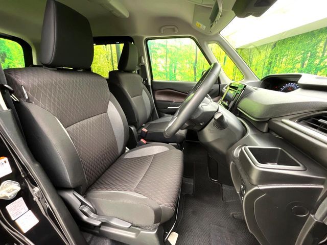 DELICA D:2 CUSTOM 2WD