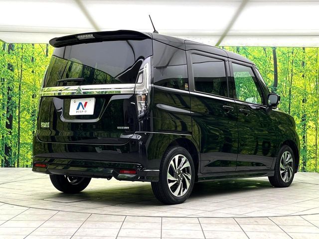 DELICA D:2 CUSTOM 2WD