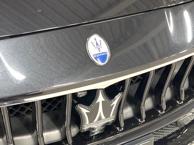 MASERATI GHIBLI Sedan
