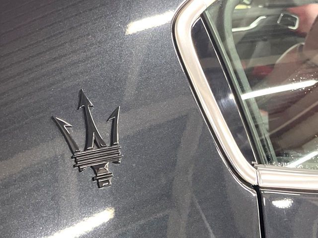 MASERATI GHIBLI Sedan