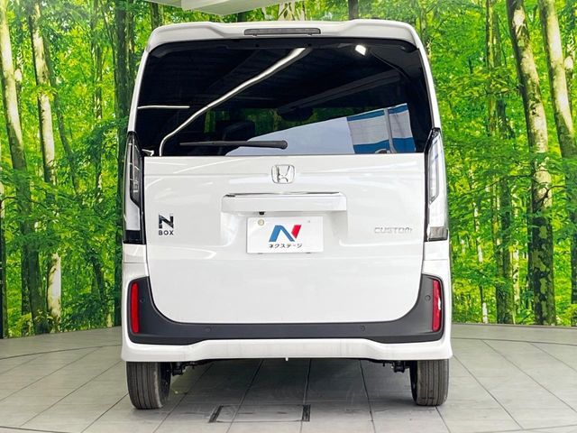 N-BOX CUSTOM
