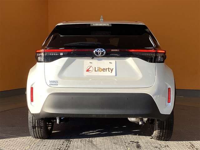 YARIS CROSS