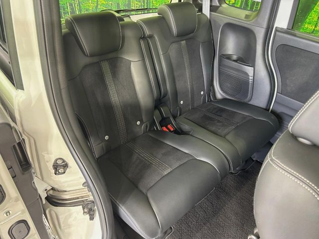 N-BOX CUSTOM