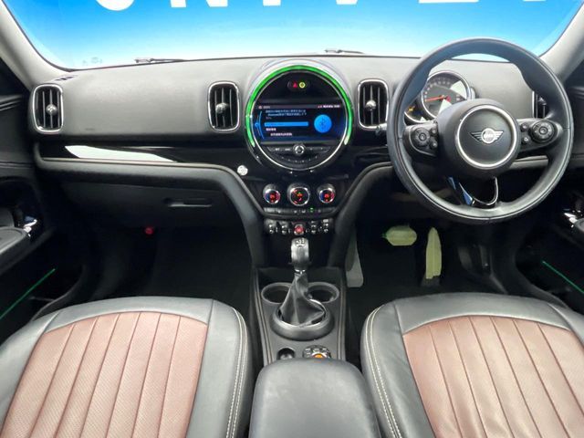 BMW MINI COOPER D CROSSOVER