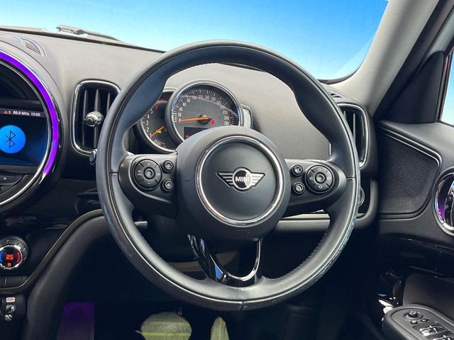 BMW MINI COOPER D CROSSOVER