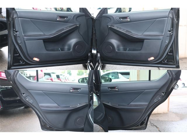 LEXUS IS300h