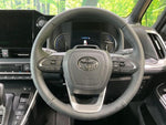 VOXY HYBRID