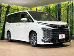 VOXY HYBRID