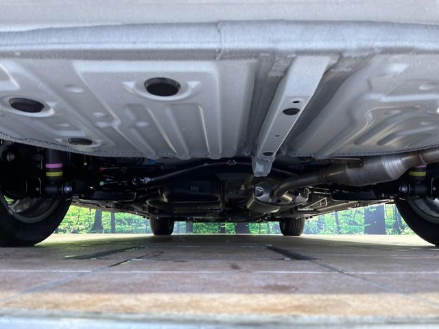 VOXY HYBRID