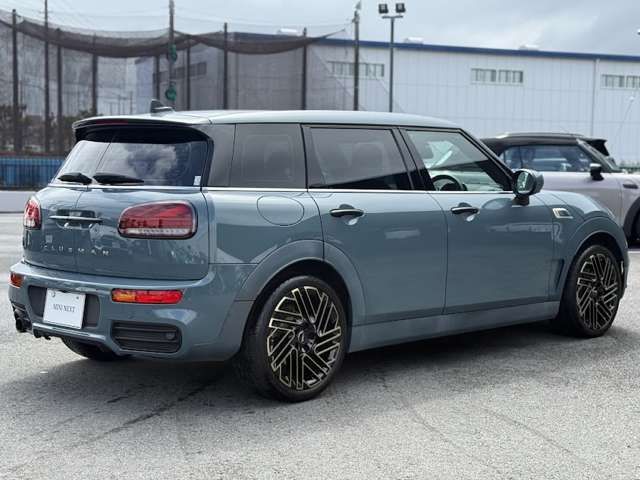 MINI COOPER CLUBMAN
