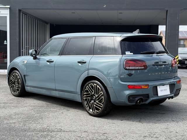 MINI COOPER CLUBMAN