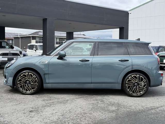 MINI COOPER CLUBMAN