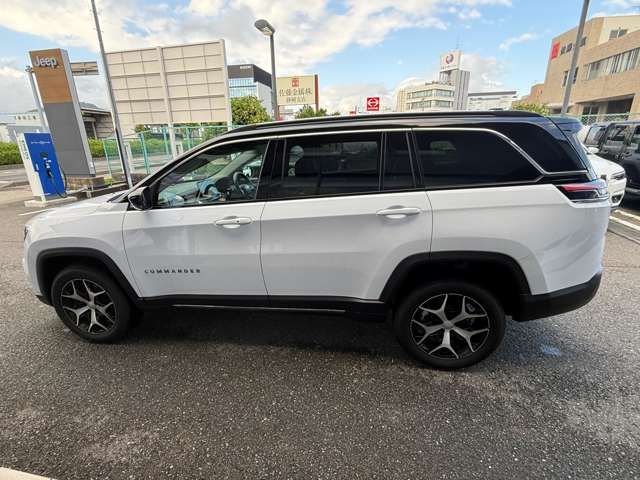 JEEP COMMANDER