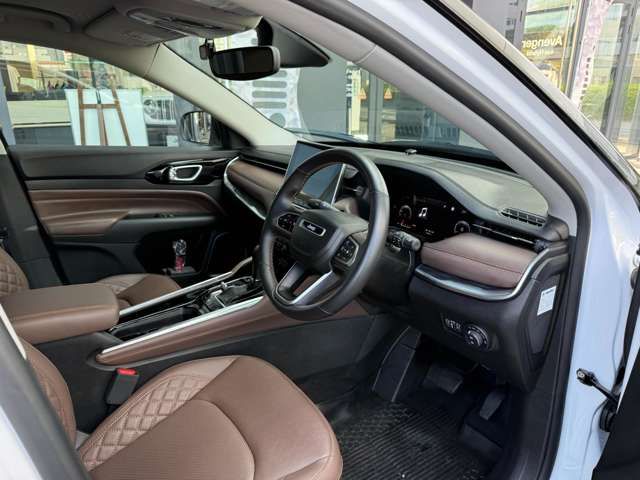 JEEP COMMANDER