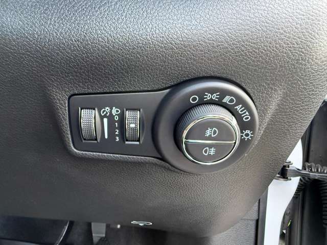 JEEP COMMANDER