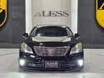 CROWN sedan