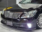 CROWN sedan