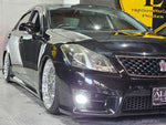 CROWN sedan