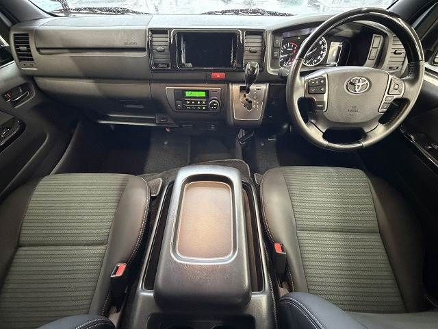 HIACE van 2WD