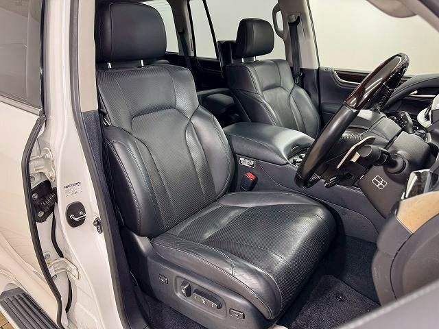 LEXUS LX570 AWD