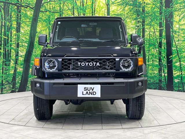 LANDCRUISER 70