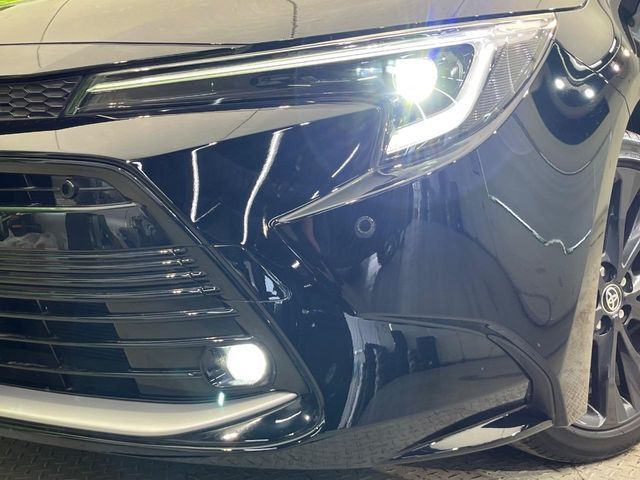 COROLLA TOURING HYBRID