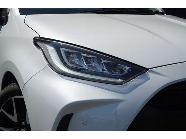 YARIS HYBRID