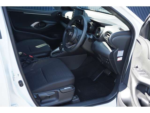 YARIS HYBRID