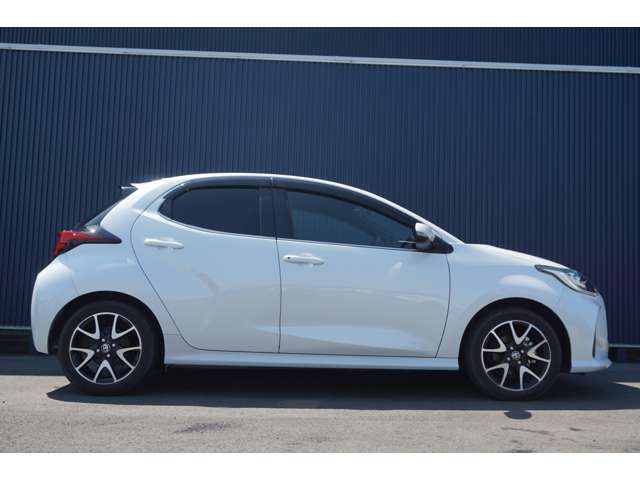 YARIS HYBRID