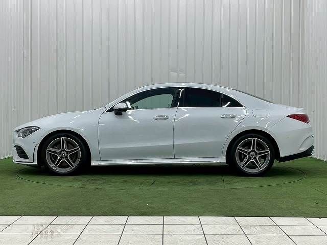 MERCEDES BENZ CLA class