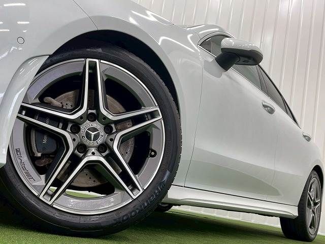 MERCEDES BENZ CLA class
