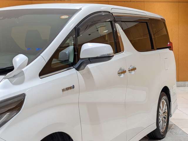 ALPHARD hybrid 4WD
