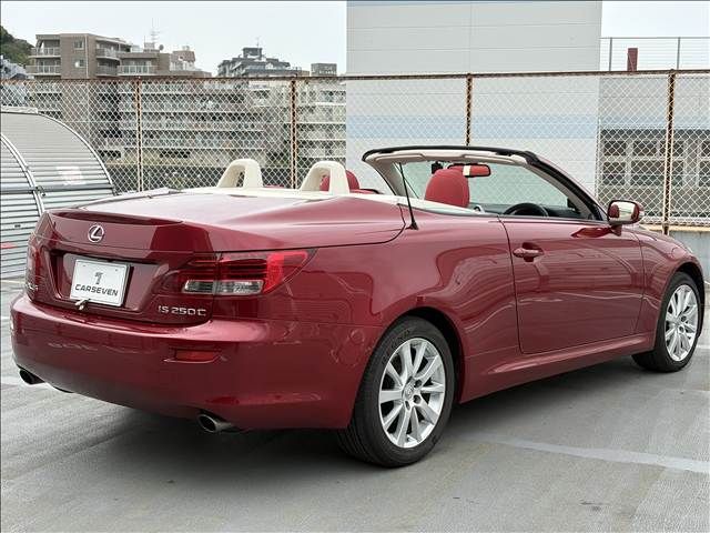 LEXUS IS250C