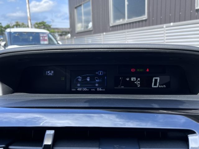 PRIUS Alpha