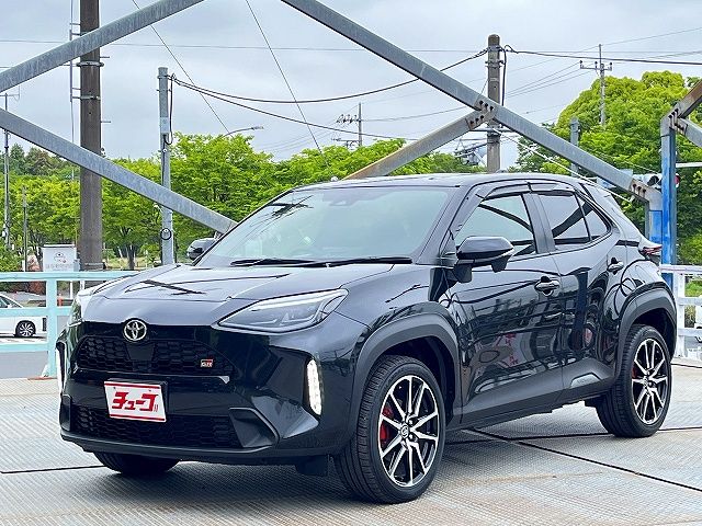 YARIS CROSS HYBRID
