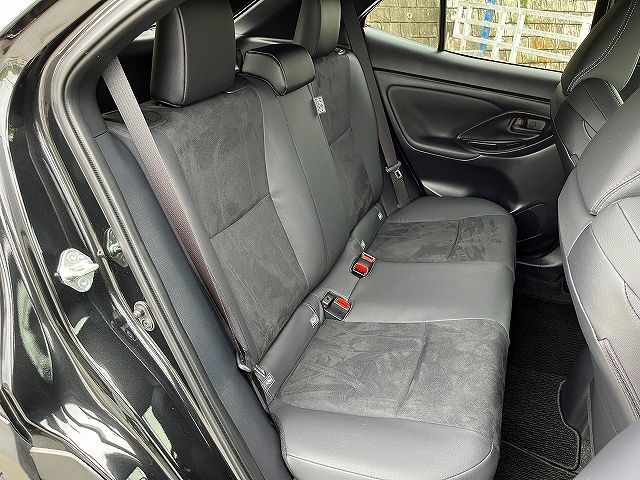 YARIS CROSS HYBRID