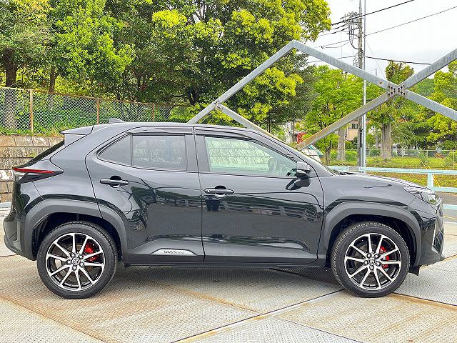 YARIS CROSS HYBRID